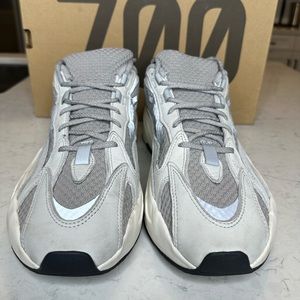 Adidas Yeezy Boost 700 V2 (Static) Size 14
